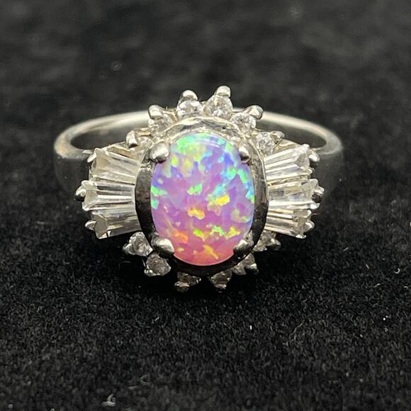 Oval Fire Opal & Cubic Zirconia Ballerina Ring Sterling Silver 925 Size 9.25 - Picture 1 of 7